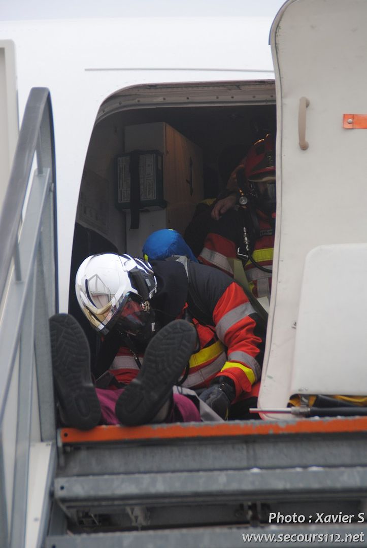 Exercice catastrophe à Liège Airport (5-2019 + photos) DSC_0096_tn