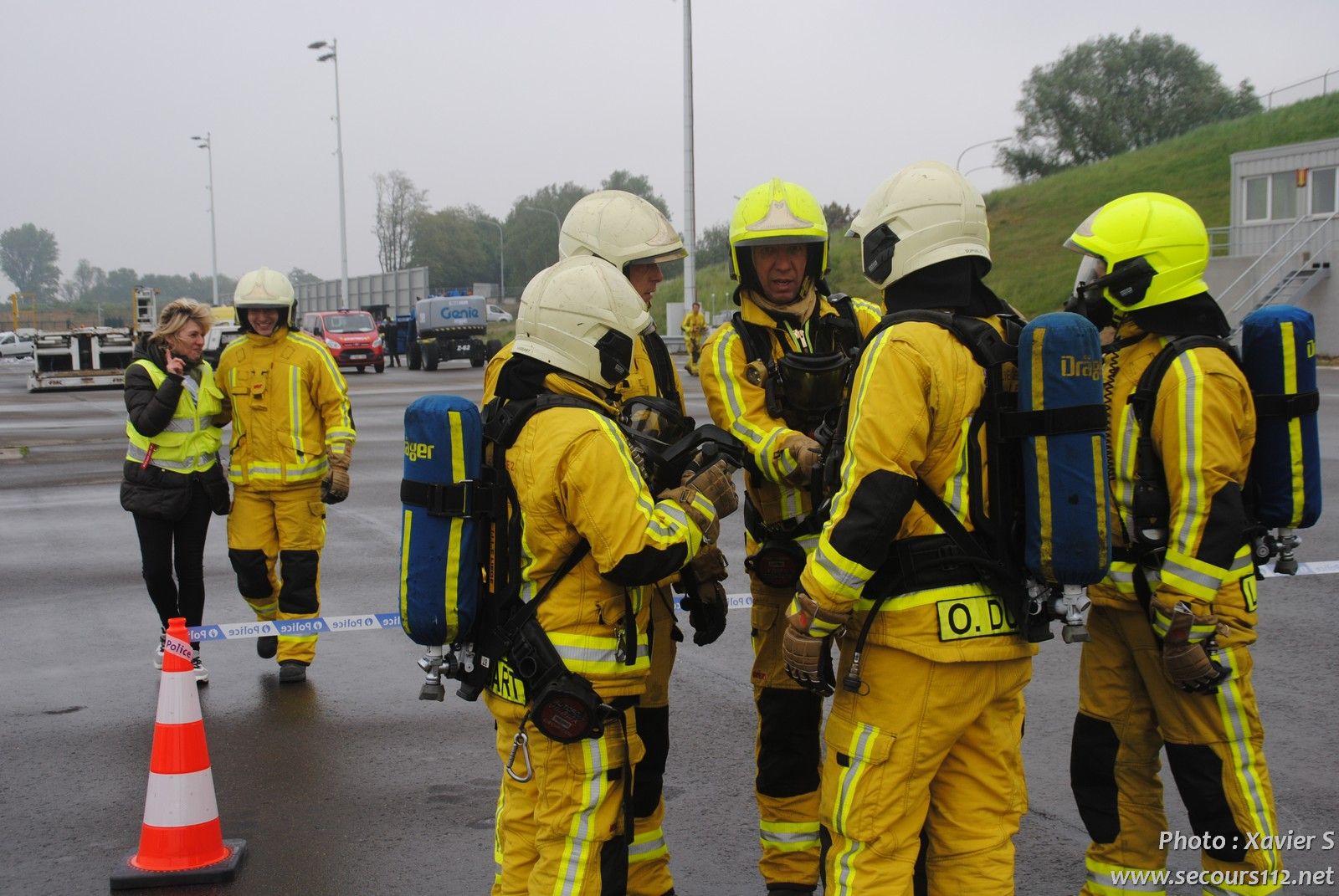 Exercice catastrophe à Liège Airport (5-2019 + photos) DSC_0342_tn_qWskPZDptv2KMDrqapHA6s