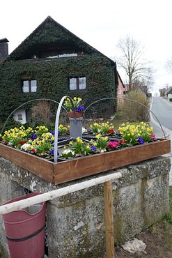 2021_0402Osterbrunnen0029