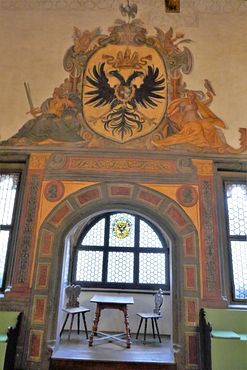 Fenster mit Adler