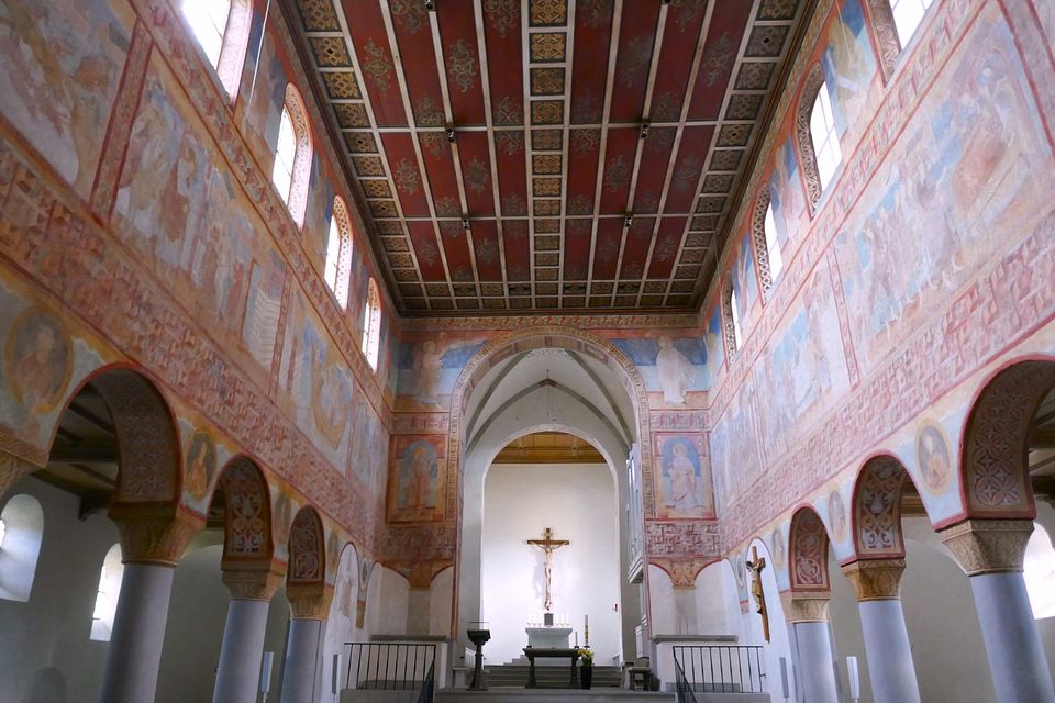 St. Georg Gemälde innen