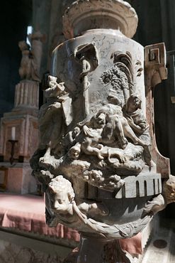 SäulenkapitelDetail