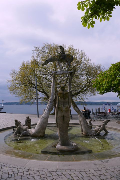 Walserbrunnen Seeseite