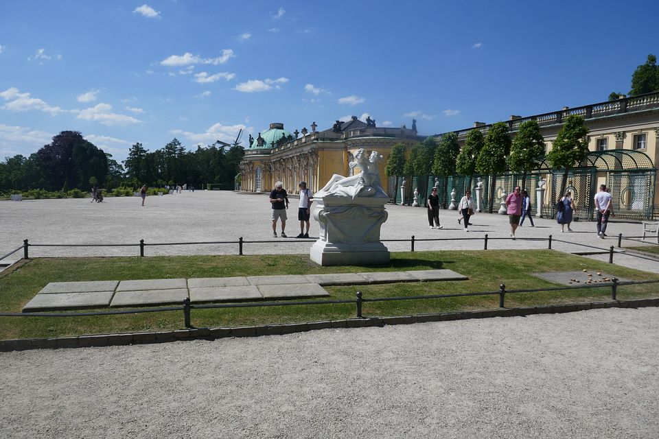 Gräber vor Sanssouci Gesamt