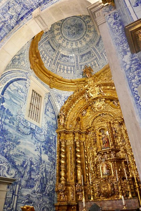 Almancil Apsis Schräg