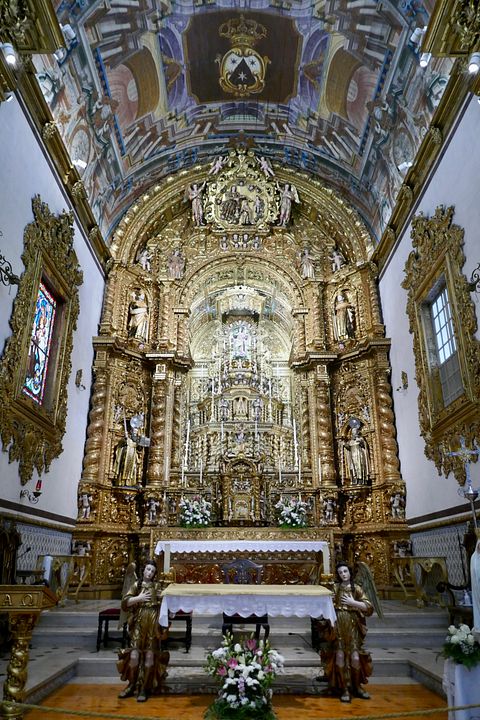 St. Carmel Hauptaltar - Close