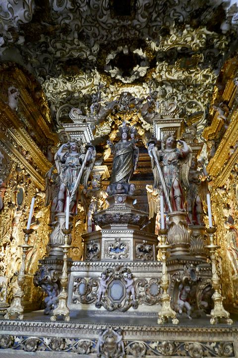 Hauptaltar close Kathedrale