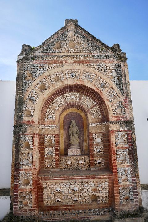 Knochenaltar Kathedrale