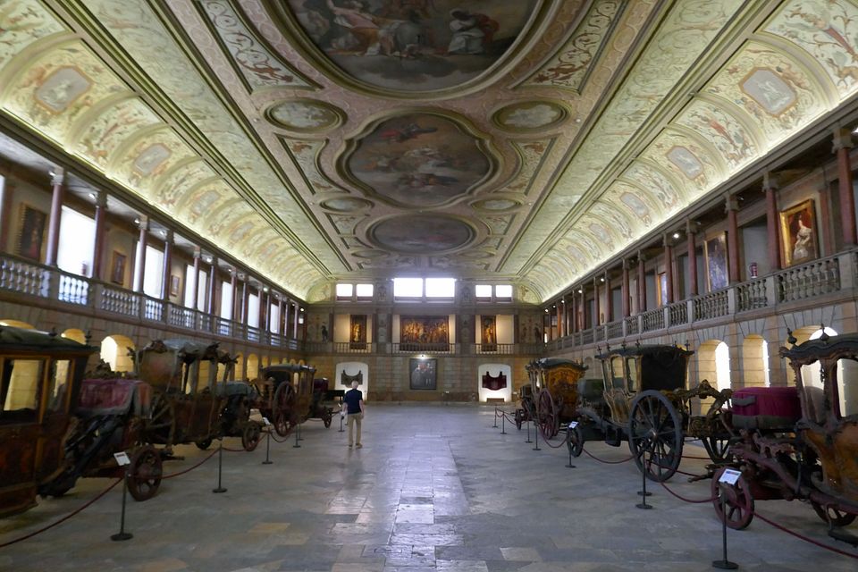 Königliche Reitschule