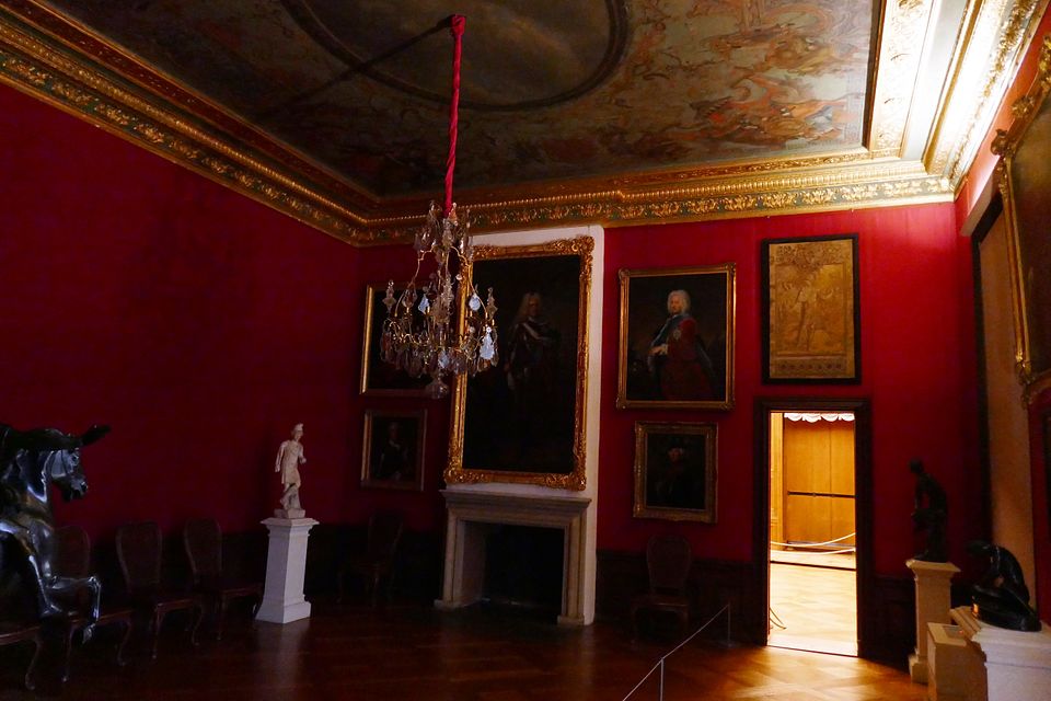 Paradeschlafzimmer (für SL) 