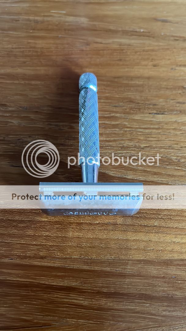 905E9664-5F32-4EE4-BBE0-7E63F86EDCDF.jpe