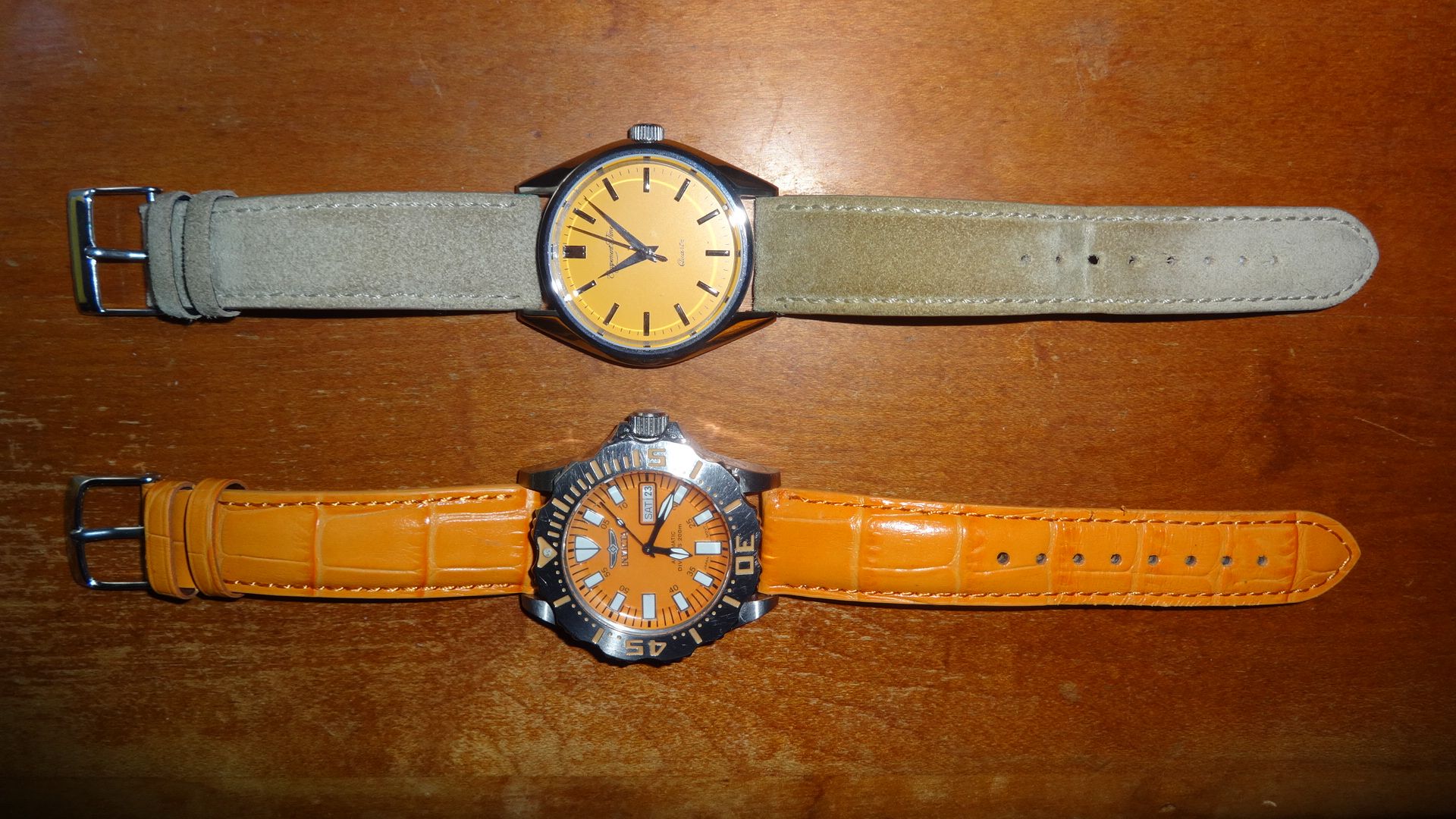 Can you help me find a strap to match the dial on my watch