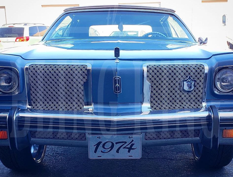 74-olds-delta-88-tiarra-grill-mesh-grille-blingking