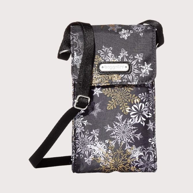 best-crossbody-phone-bag