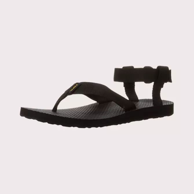 Best Water Sandals for Women Who Won't Do The Drips Without The Grip