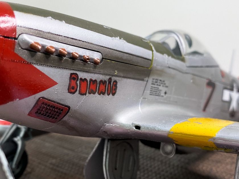 1/32 P-51D - Mustang : Tuskegee Airmen - Red Tails