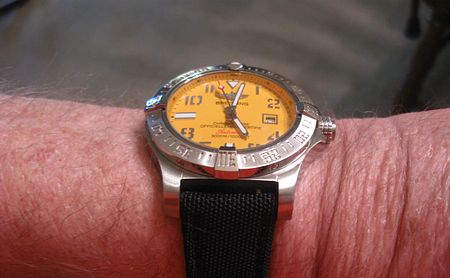 BREITLING.SEA.WOLF.YELLOW.ON_SAILCLOTH.(Cheap)_004(1).JPG