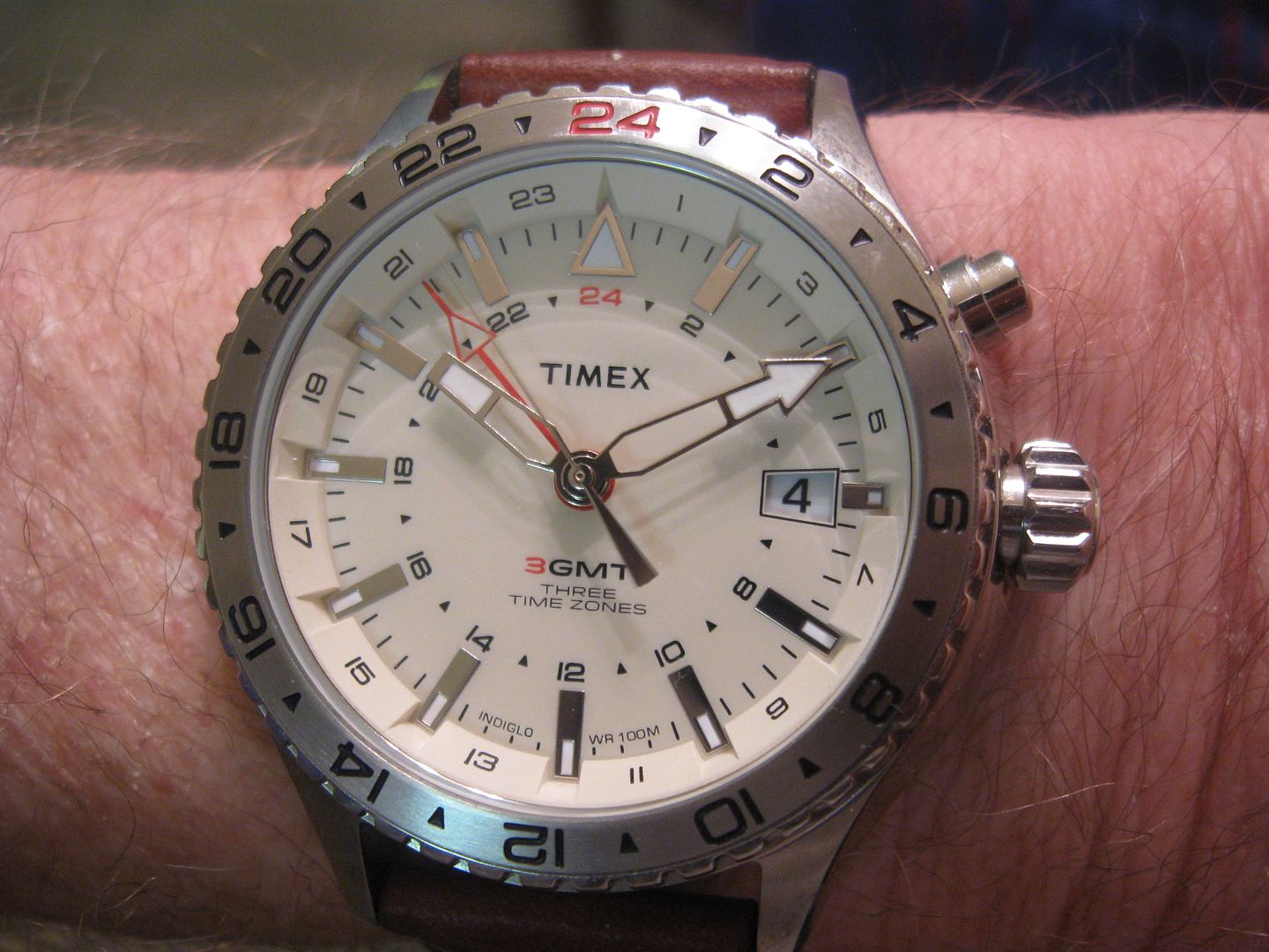 TIMEX.INTELLIGENT.QUARTZ_3_GMT._ON_leath