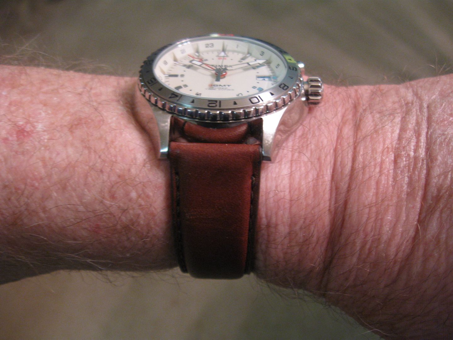 TIMEX.INTELLIGENT.QUARTZ_3_GMT._ON_leath