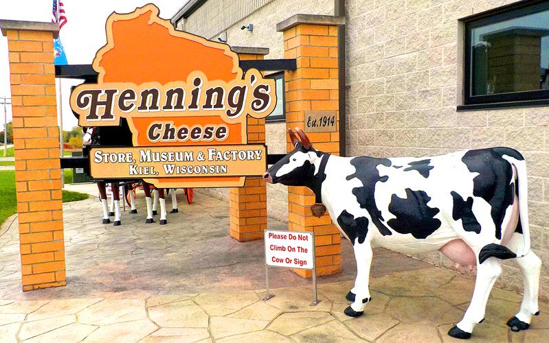 Henning'sCheeseSign1