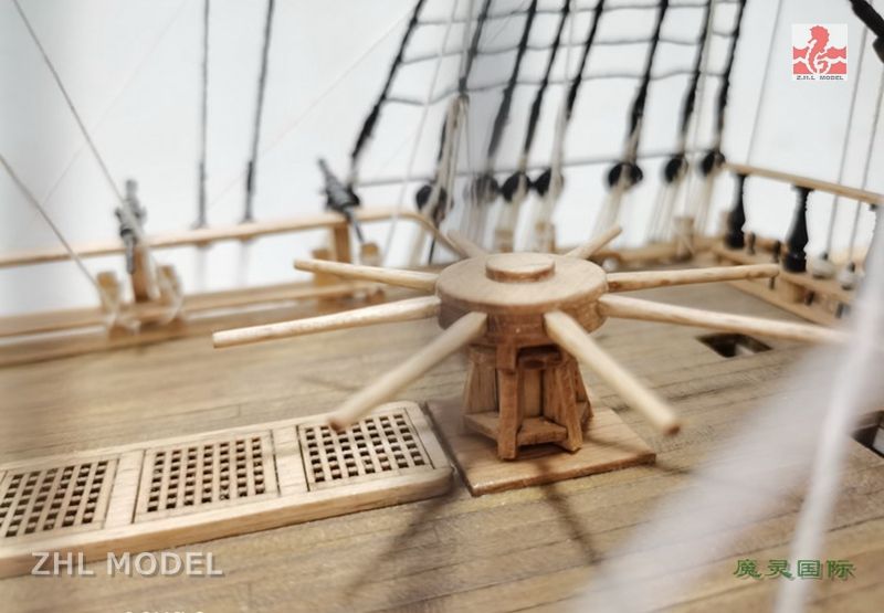 HMS Kingsfisher 1804 beech Version 1:60 840mm 18-Gun Frigate Wood