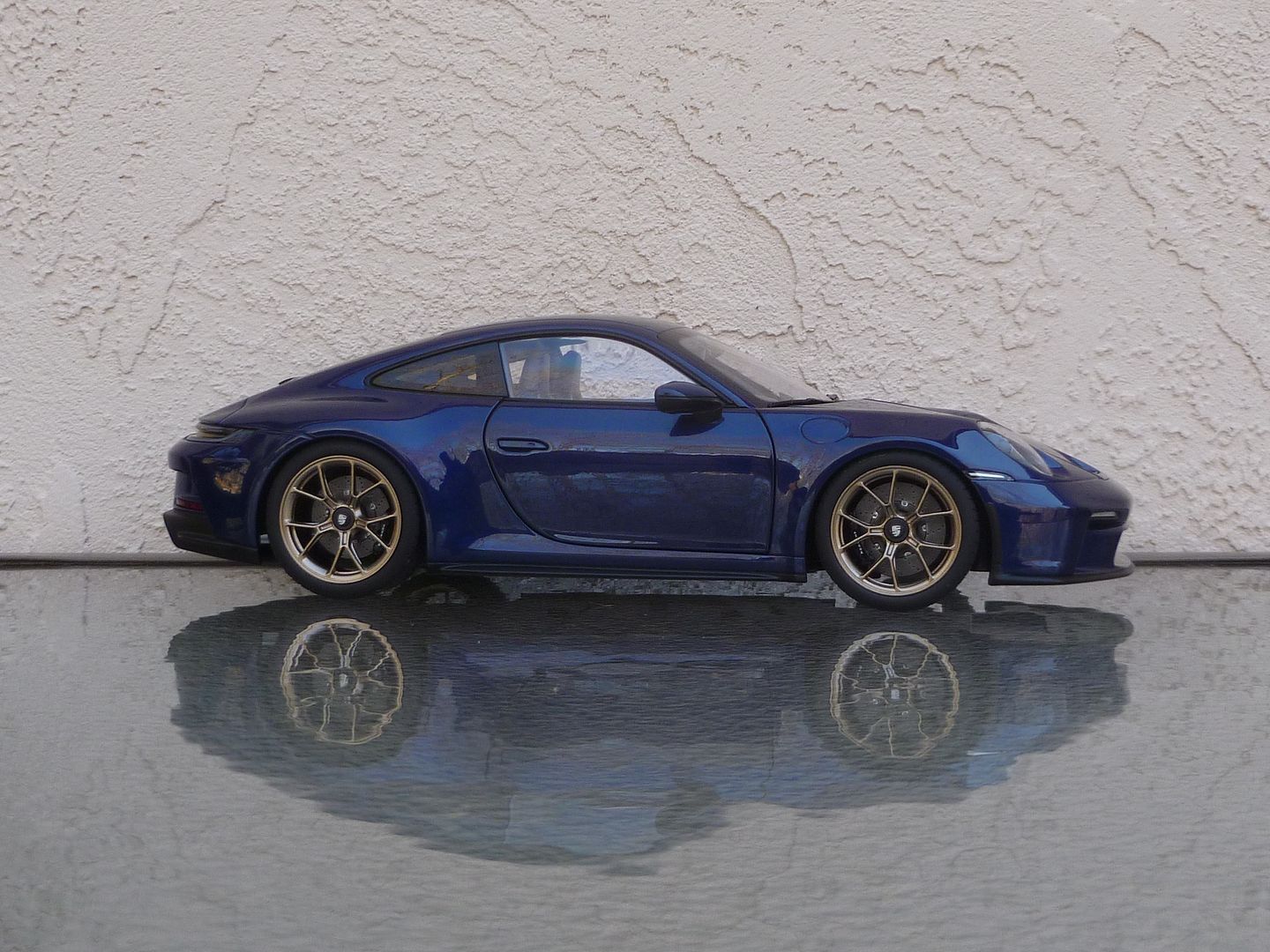 AUTOart 911 GT3 シルバー 1/18 1/18 Dealer Edition Porsche 911 (992) Turbo S 50 Years