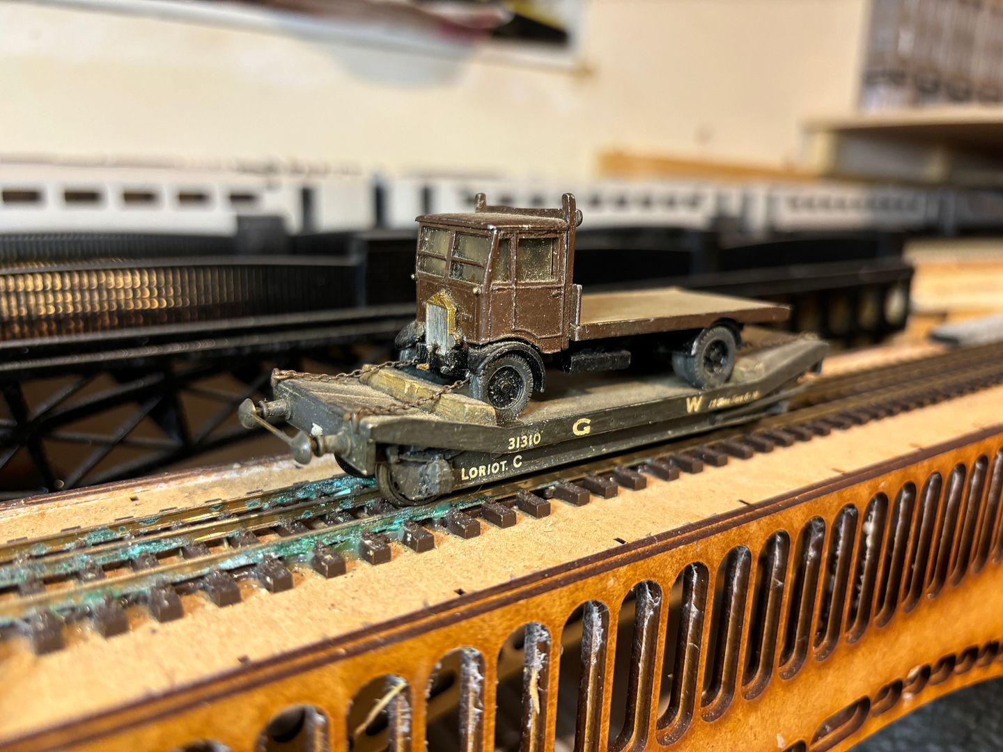 Help identifying a wagon type and kit manufacturer GWR wagons ...