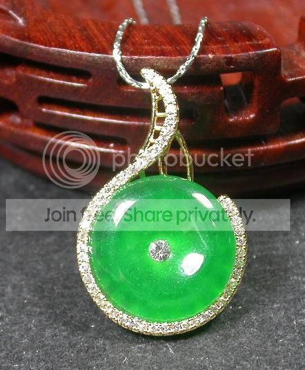 Gold Plate Green JADE Pendant Music Circle Necklace Diamond