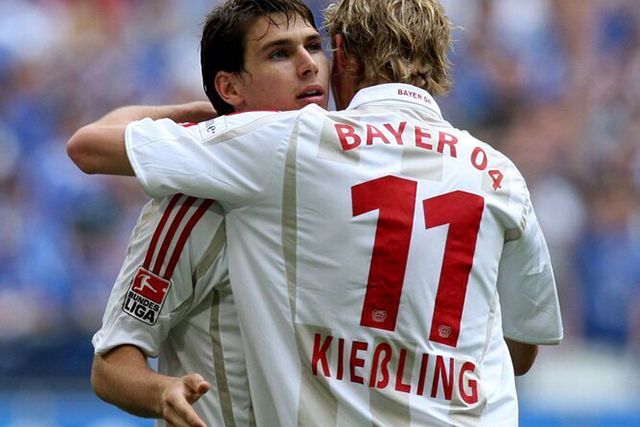 Bayer Leverkusen 04 Kießling ホームジャージ 11 2007-08 Bayer Leverkusen Home Shirt Kießling #11