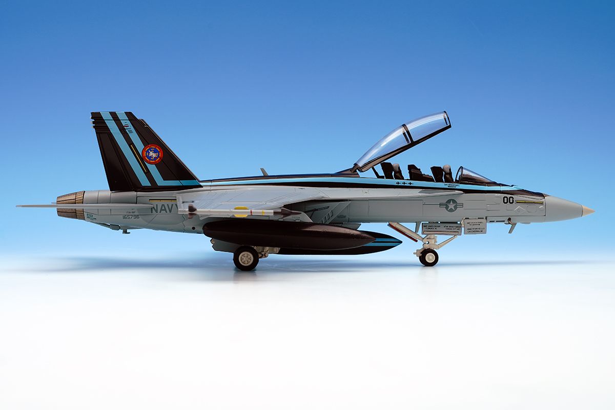 HM F/A-18F Super Hornet, Top Gun Maverick HA5130 - DA.C HM F/A-18F Super Hornet, Top Gun Maverick HA5130 - DA.C