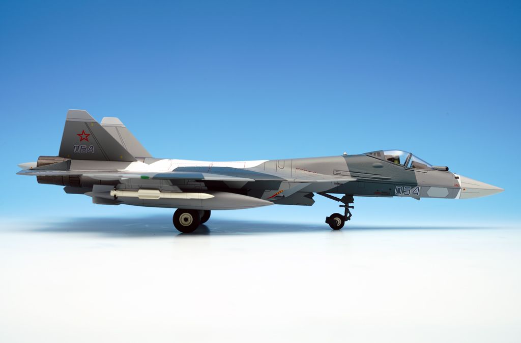 HM Sukhoi Su-57 Felon, Russian AF Blue 054, HA6803 - DA.C