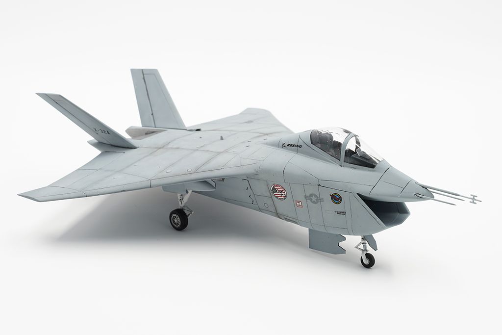 Prototype Aircrafts: YF-22, YF-23, X-32, X-35 - DA.C